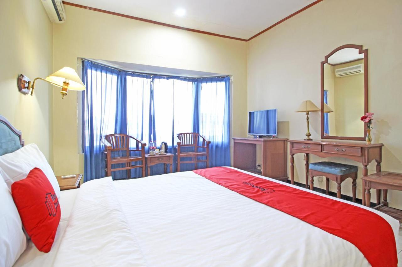 Reddoorz Near Malioboro Tugu Station Jogja Hotel Jogjacarta Exterior foto